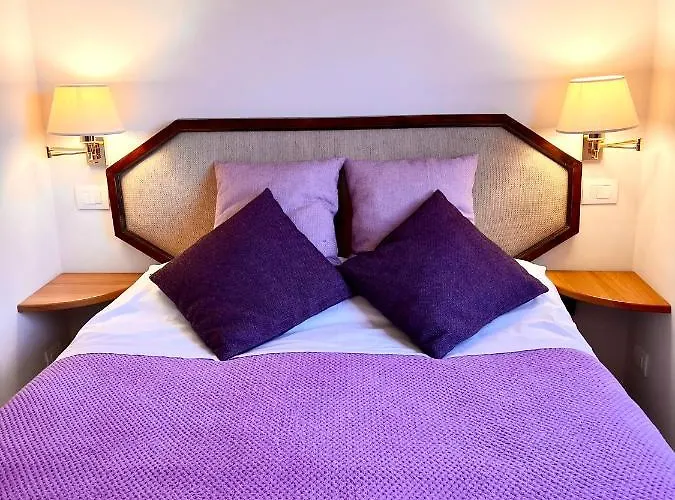 Palazzo Bruchi 3*