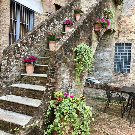 Bed & Breakfast Palazzo Bruchi