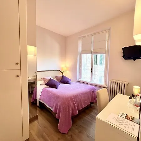 Palazzo Bruchi Bed and breakfast