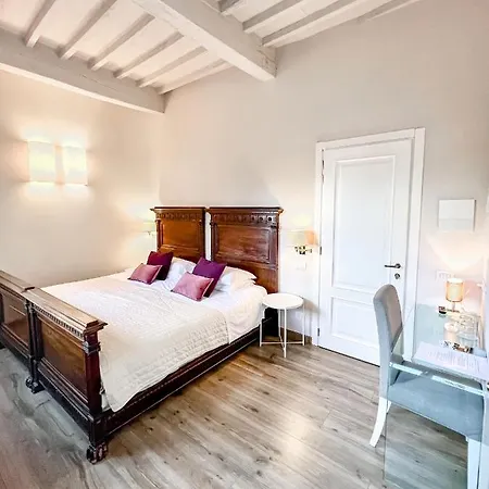 Palazzo Bruchi 3* シエーナ