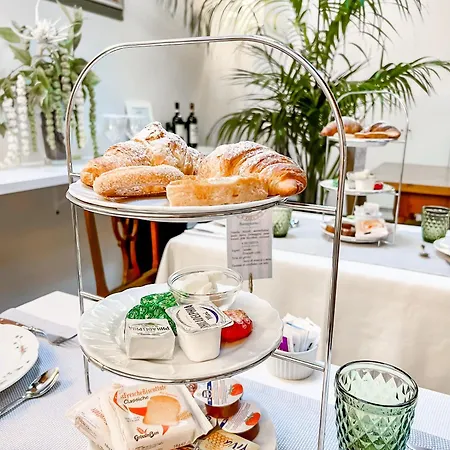 Palazzo Bruchi Bed & Breakfast Siena