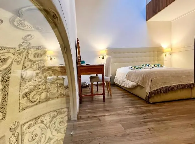 Palazzo Bruchi 3*