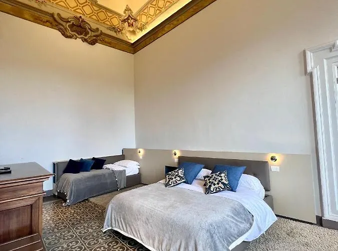 Alojamento de Acomodação e Pequeno-almoço Palazzo Bruchi Siena