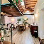 住宿加早餐酒店 帕拉佐布鲁奇住宿加早餐旅馆