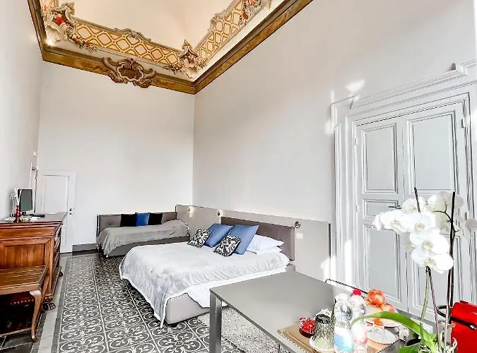 Palazzo Bruchi 3*